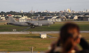 驻日美军基地传出巨响，日本人没想到，80年前的债自己还是赖不掉
