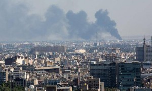 美6枚钻地弹砸下，梅德韦杰夫释放的信号，让伊意识到机会来了？