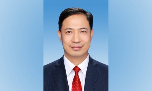 “70后”卢东亮获任山西省代省长